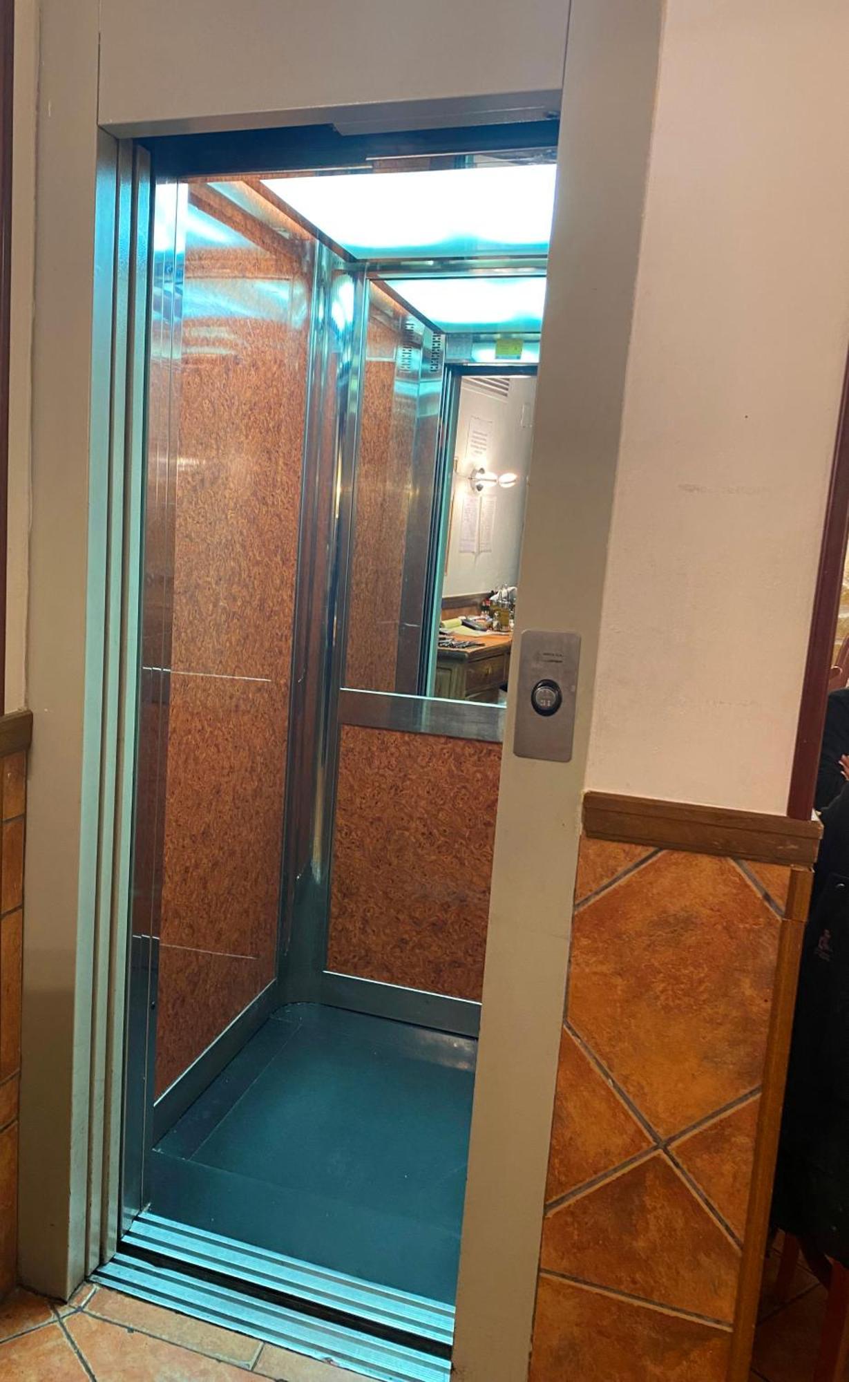 San Miguel Hotel Сеговия Екстериор снимка