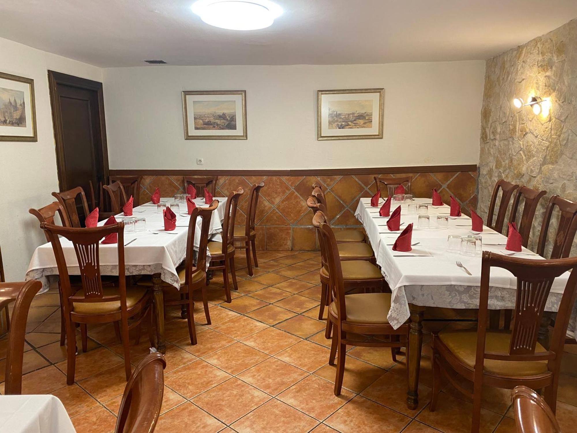San Miguel Hotel Сеговия Екстериор снимка