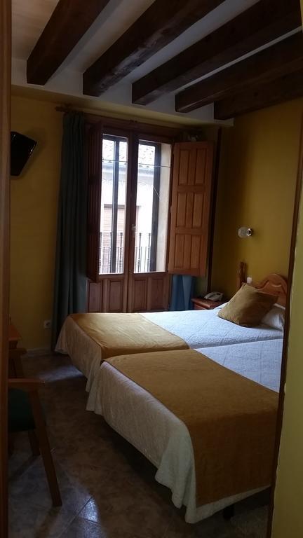San Miguel Hotel Сеговия Екстериор снимка